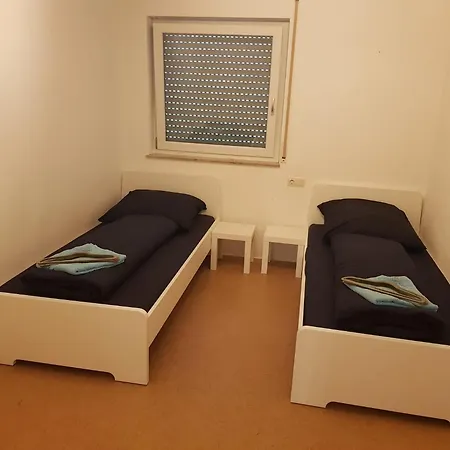 Apartment L8 Street - *